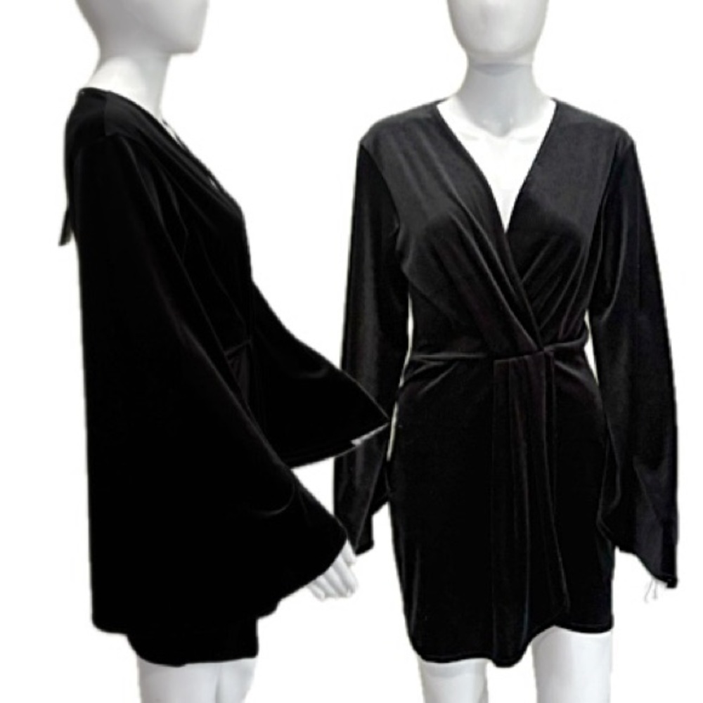 NWT PrettyLittleThing PLT Black Velvet Wrap Draped Dress Size 12 Bell Sleeve